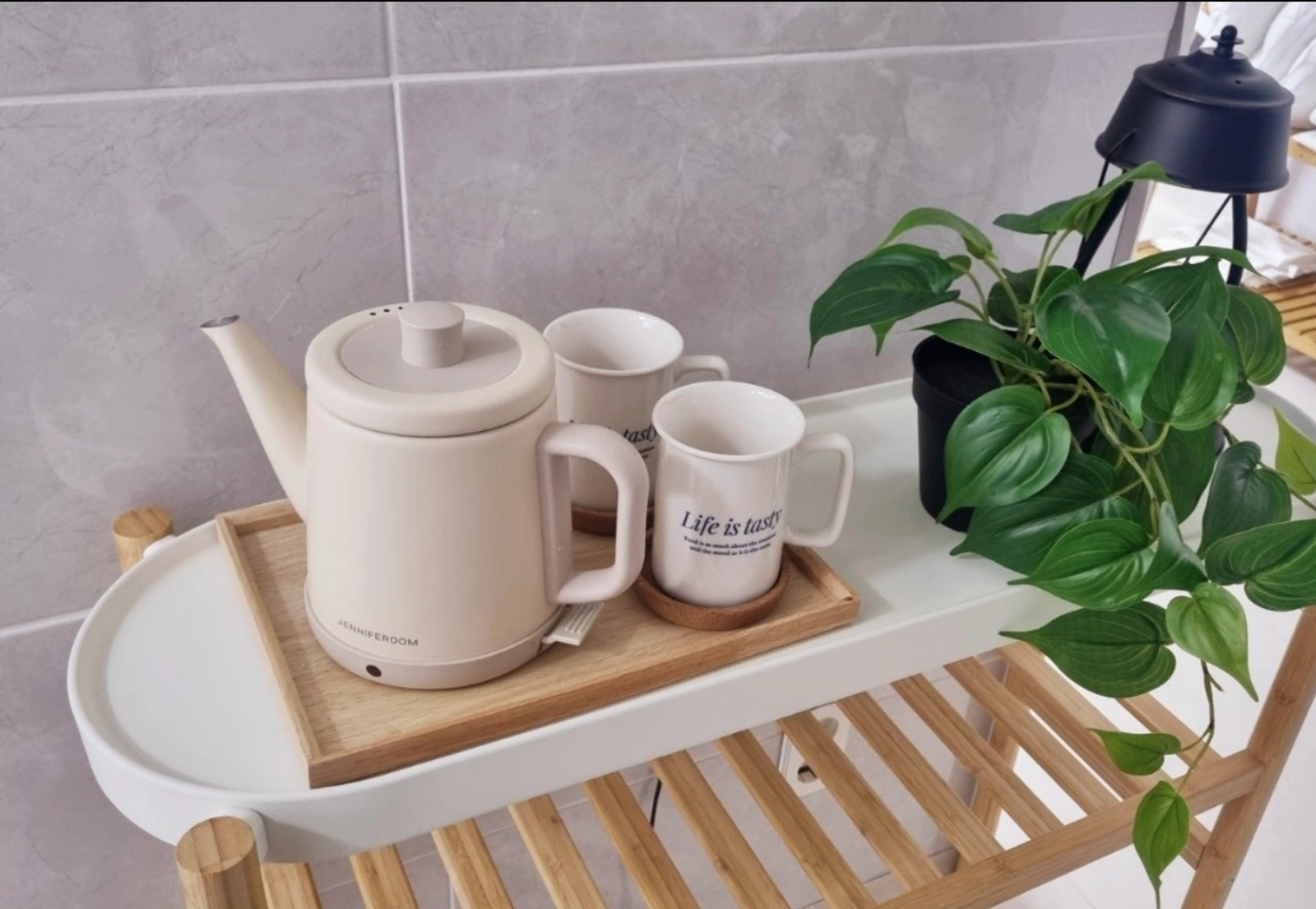 Cozy 2-room in Huam-dong, near Seoul Stn 10