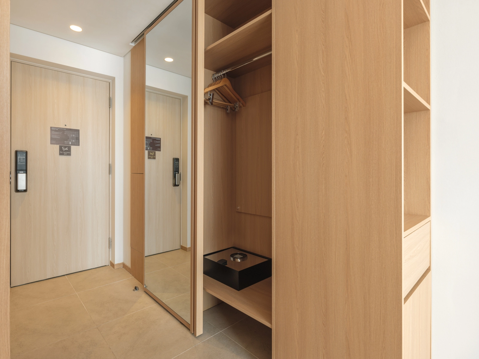 [Hotel Dongtan] Standard (Bathtub) 7