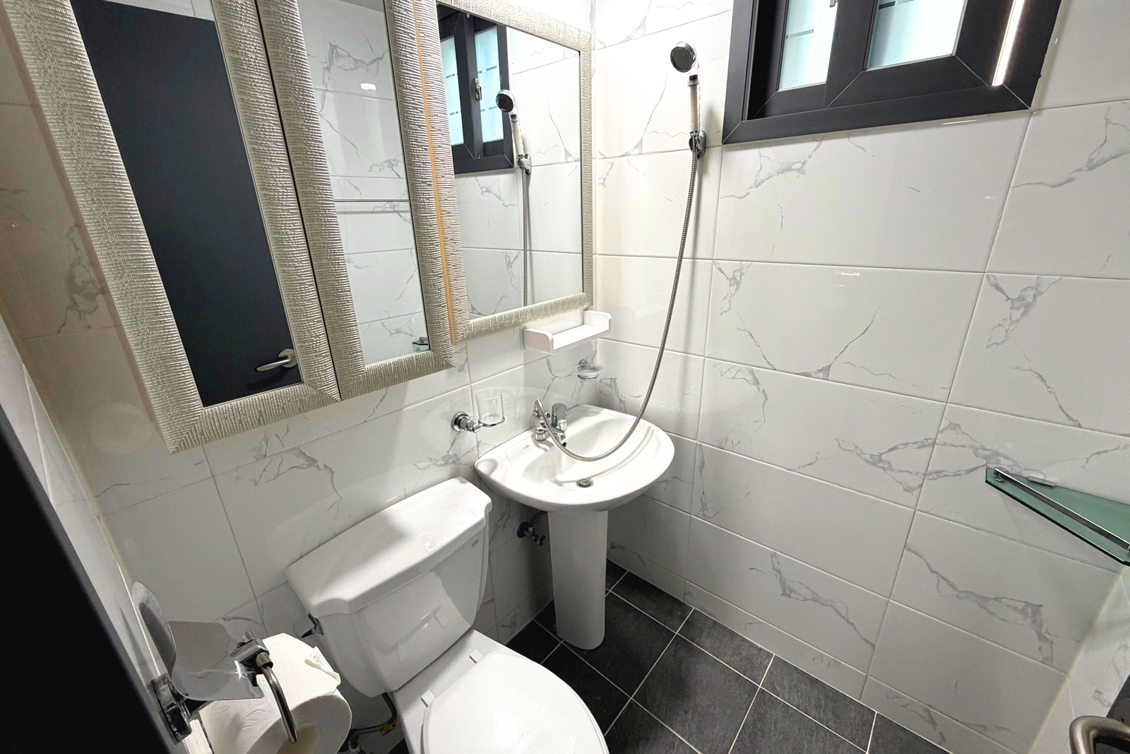 [Seo-gu, Daegu] Seodaegu Station — White stay #new #fully equipped 9
