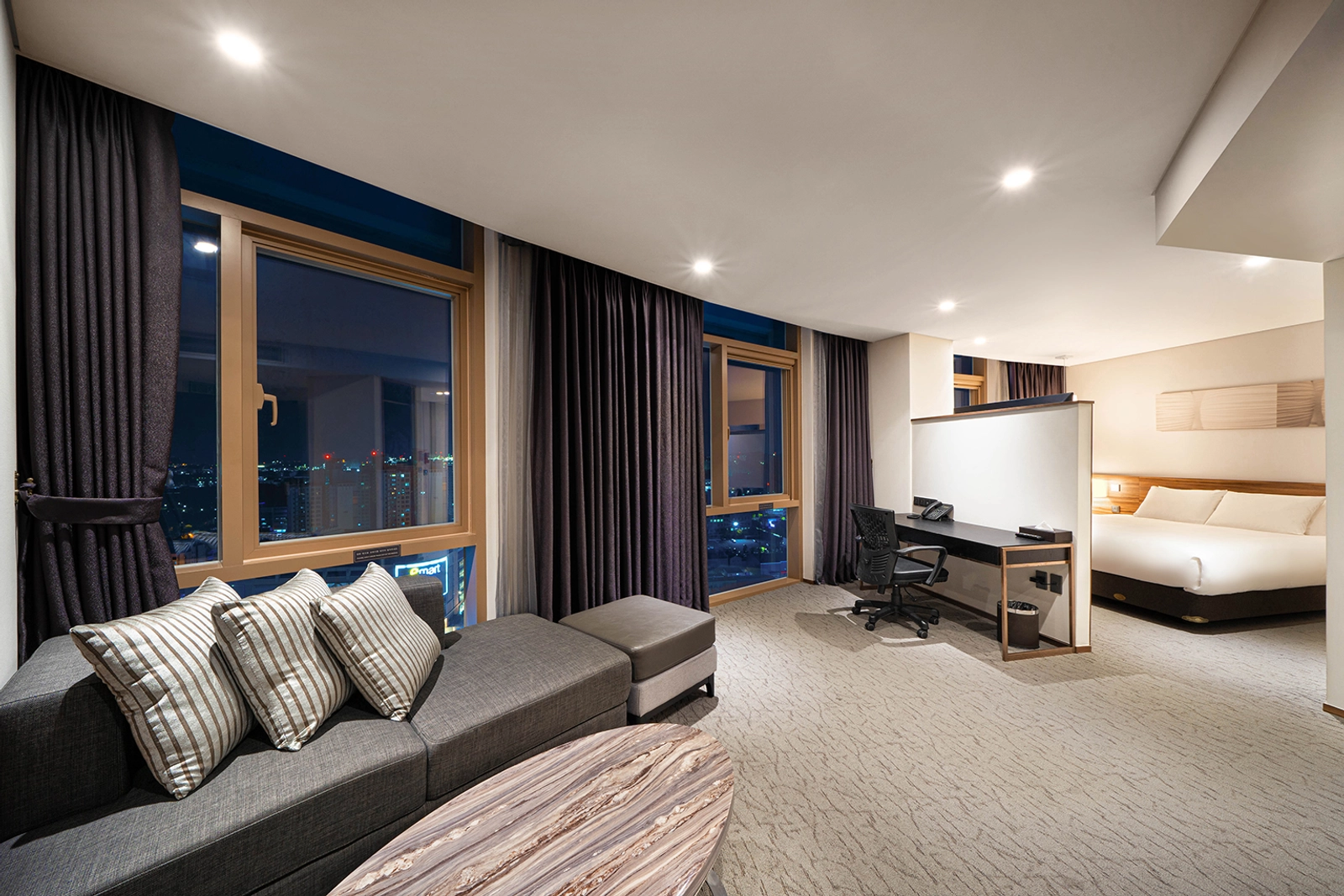 [Stars Ulsan] Suite 2