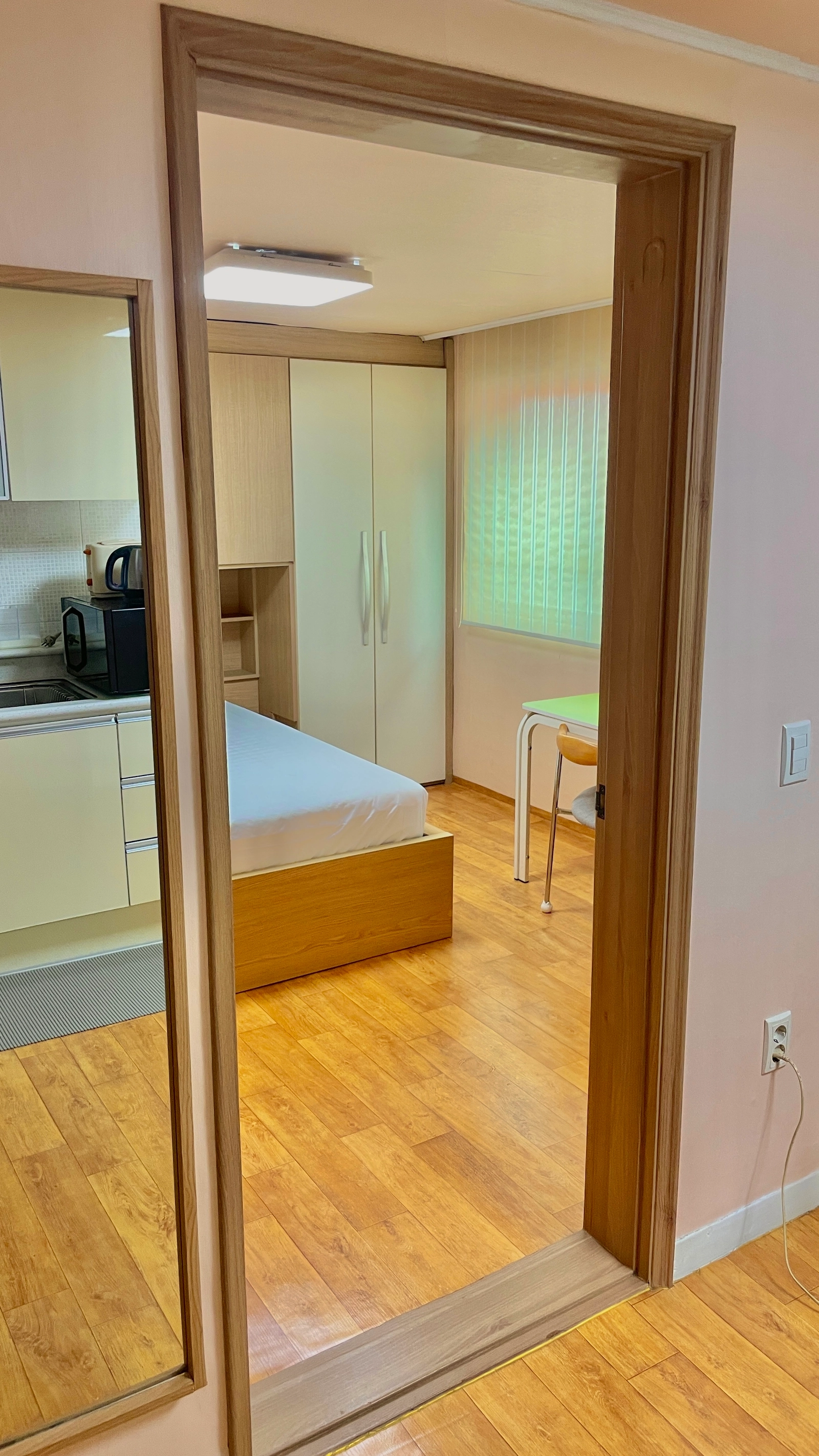 [Mapo-gu, Seoul] 7-min walk to Edae & Daeheung Stn · Fully furnished 8