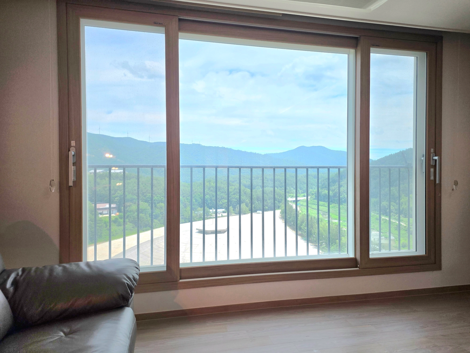 1-month stay at Yongpyong Ski Resort 3