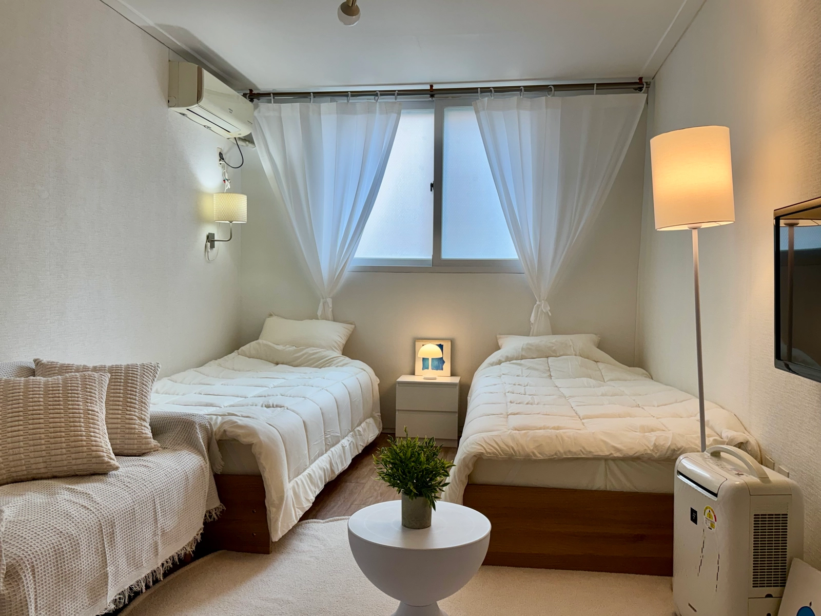 [3 min to Seoul Station] Bright Home 3