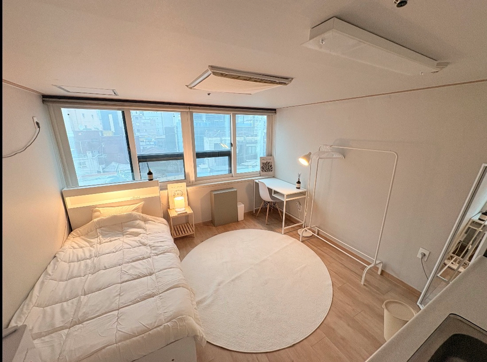 DDP 도보1분 ☀️방 2