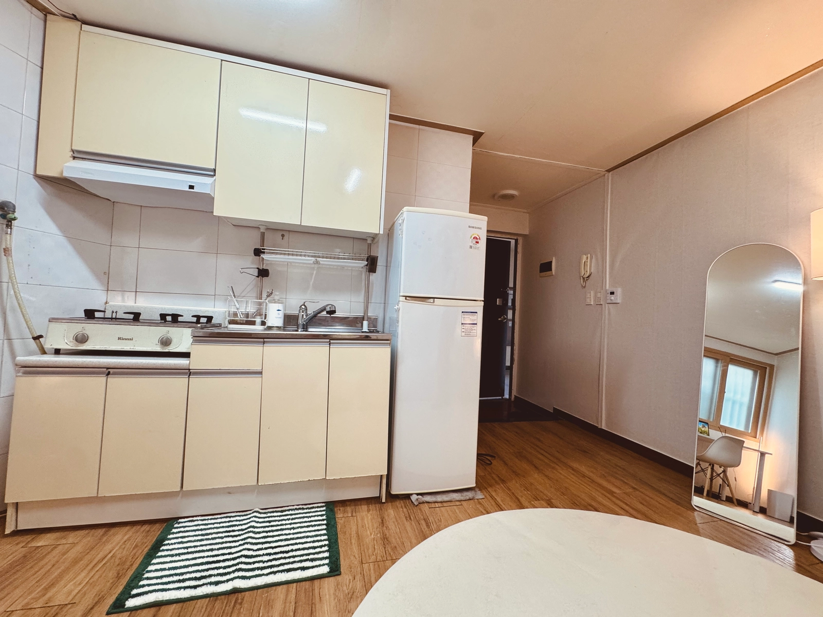 6 min to Seoul Station · Comfortable home 13