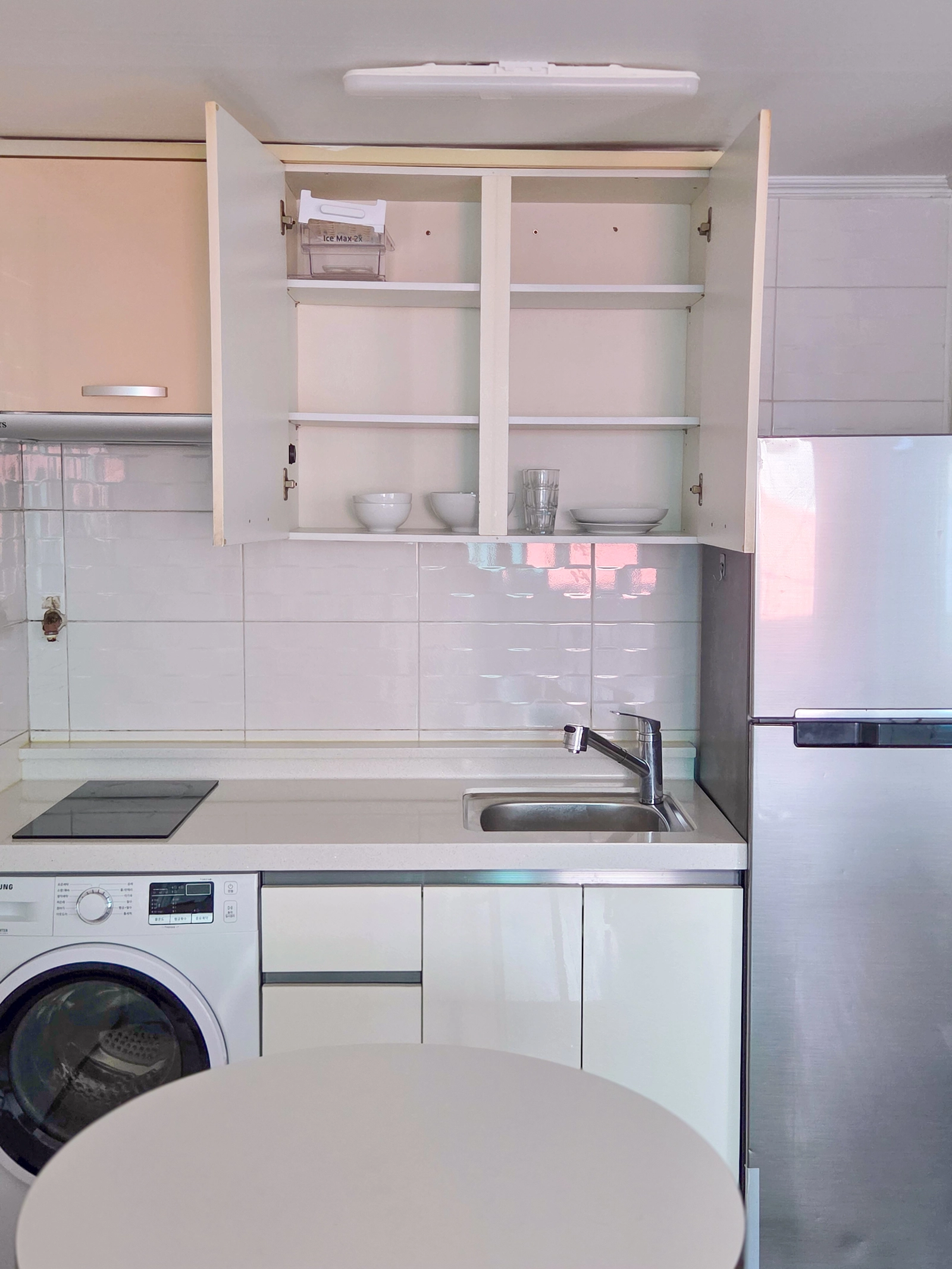 3 min to Namyeong & Sookmyung Univ. / 1 stop to Seoul Station · Fully furnished studio 10