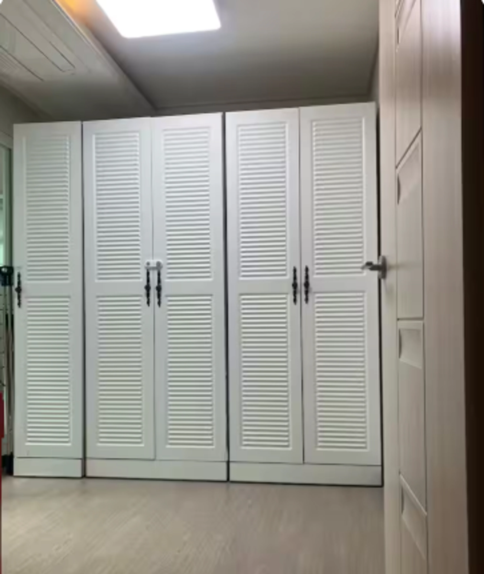 Cozy House 6