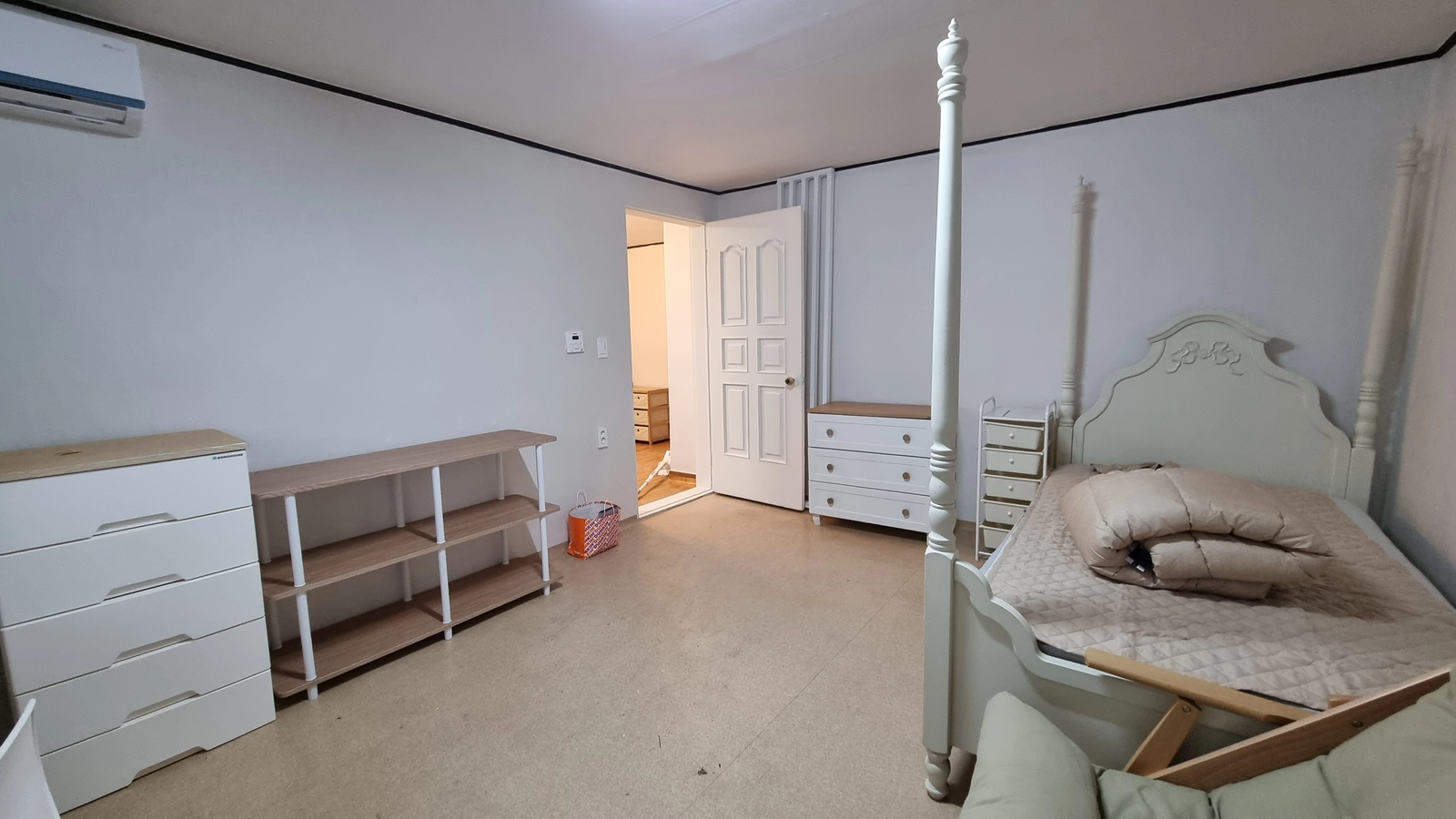 Ahyeon 3-Room 6