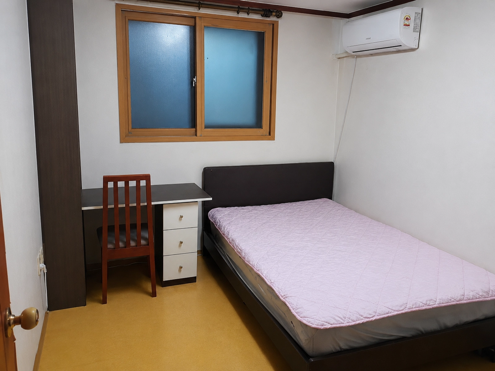 [10-min walk to Sookmyung Women's Univ. / Namyeong Station] CH Guesthouse 7