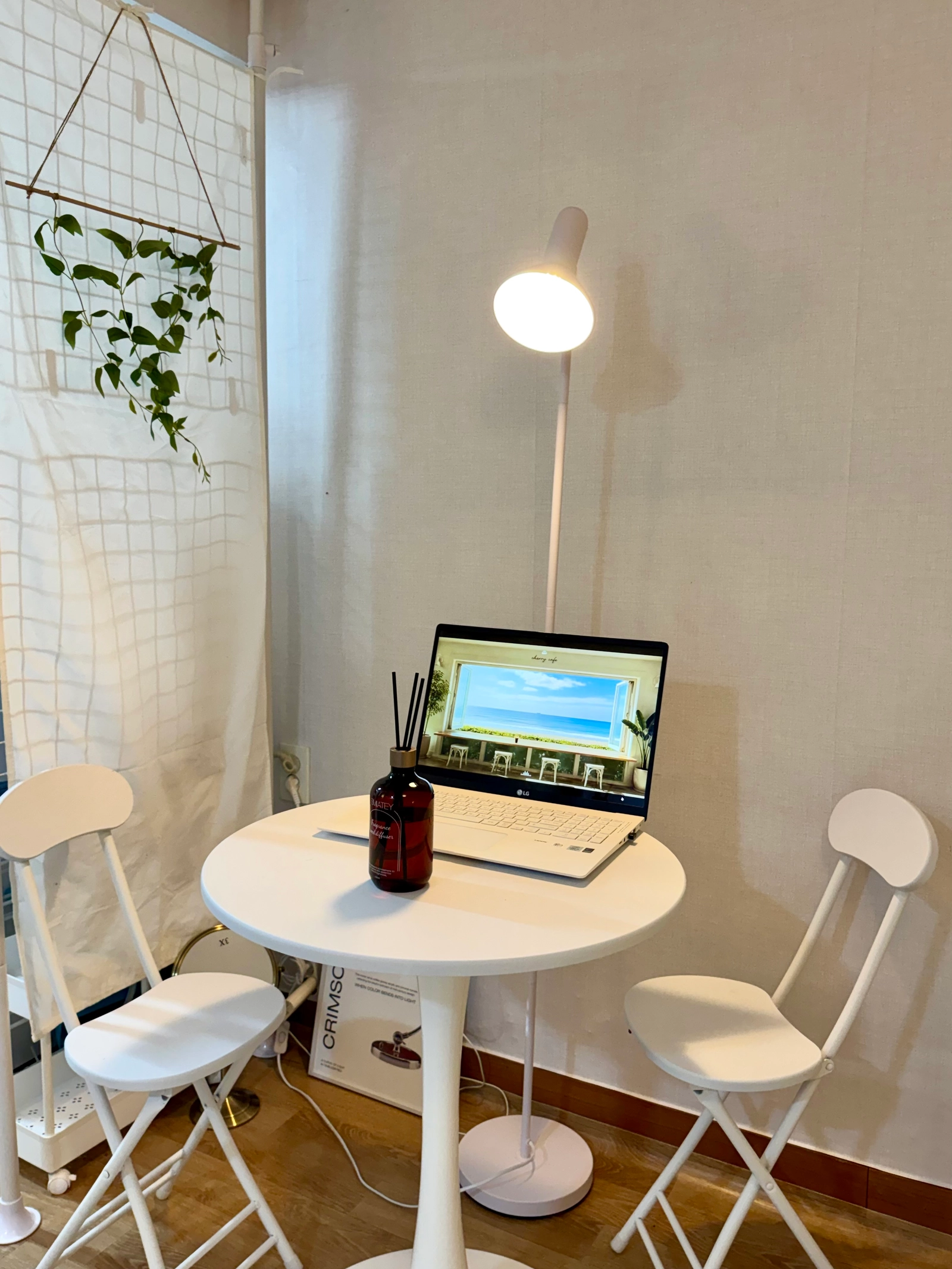 5-min walk to Seoul Station · 2-bed 3