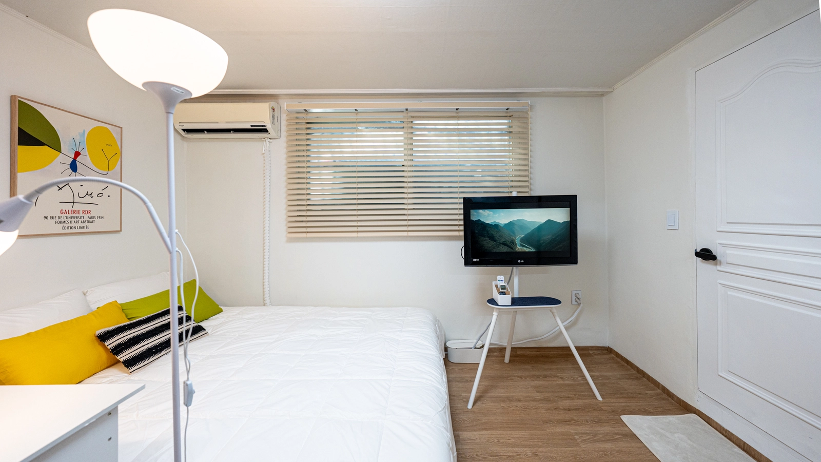 [Yeoksam 8 min, Gangnam 8 min] Spacious studio near both stations 3