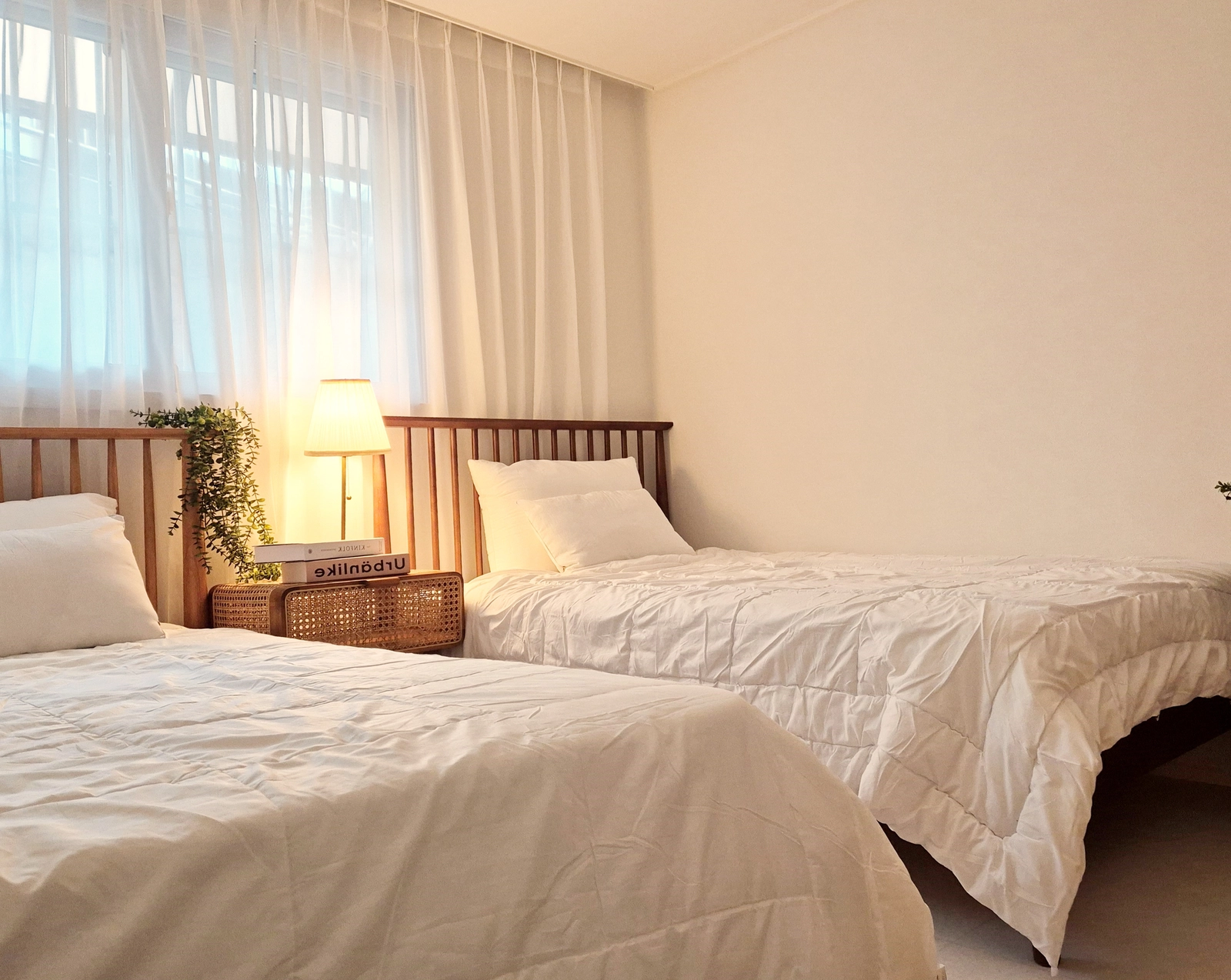 1st-floor, ground-level 2-room in Huam-dong — near Sookmyung Univ. Entrance & Seoul Station — photo 9