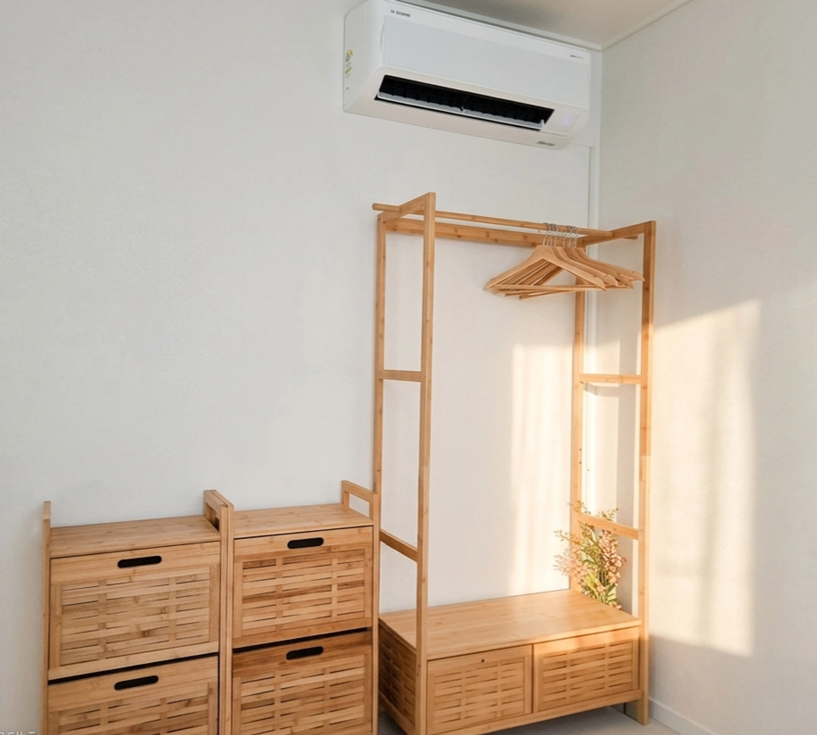 1st-floor, ground-level 2-room in Huam-dong — near Sookmyung Univ. Entrance & Seoul Station — photo 10