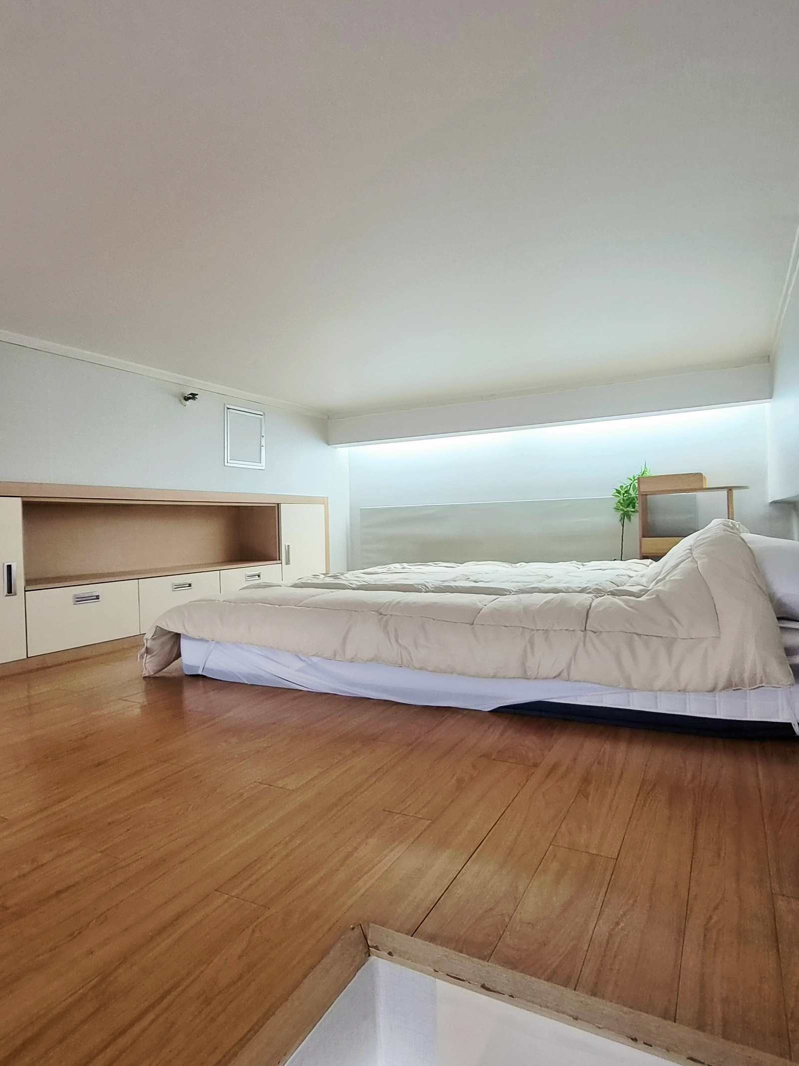 Migeum Station access / Sleeps 4 / Parking / Cozy duplex 12