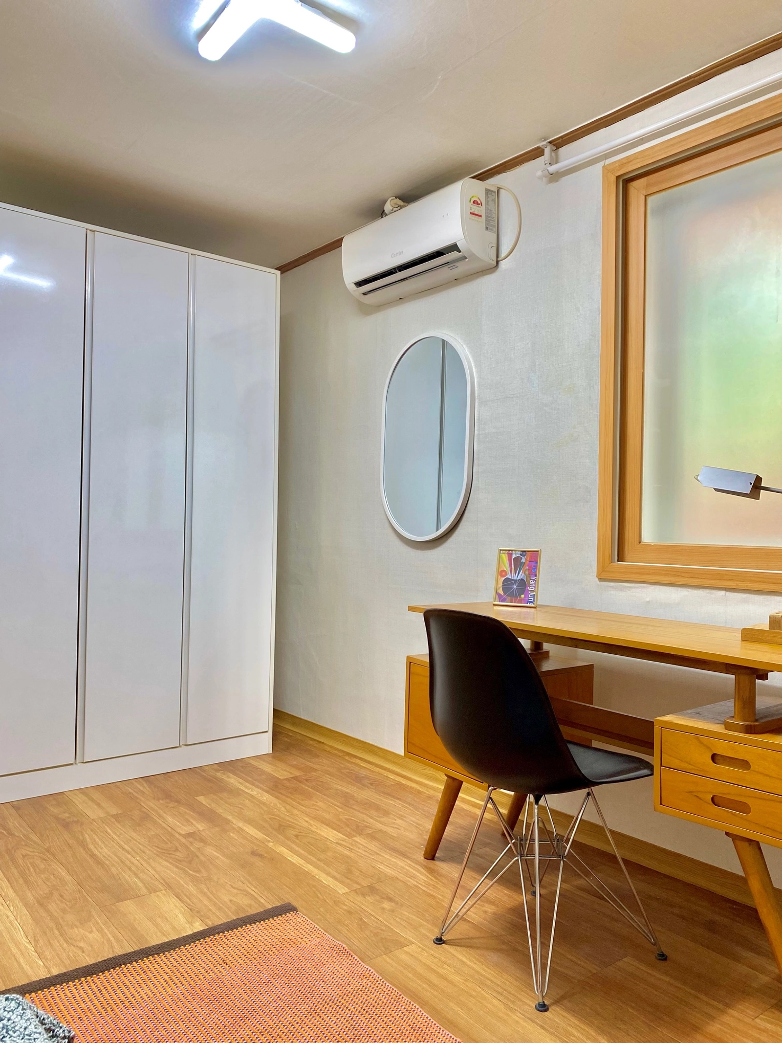 10-min walk to Daerim Station, cozy studio — photo 2