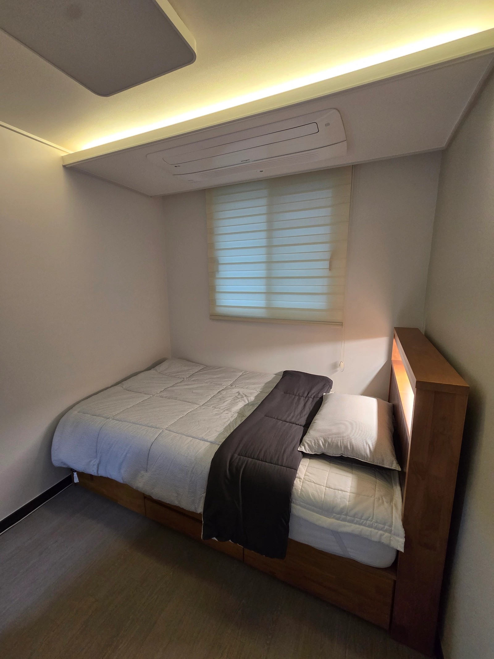 Cozy House 4