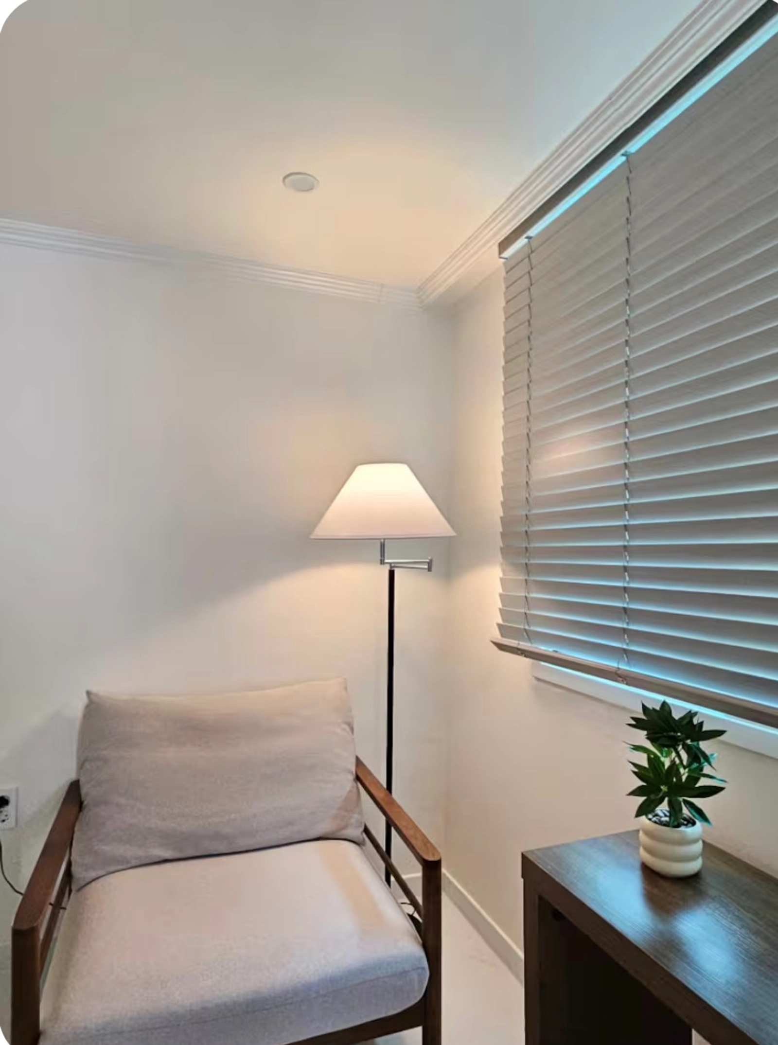 📍Sadang Station 3-room (max 8) + 9 min to Baekseok Univ / 23 min to Seoul Natl. Univ. of Education 9