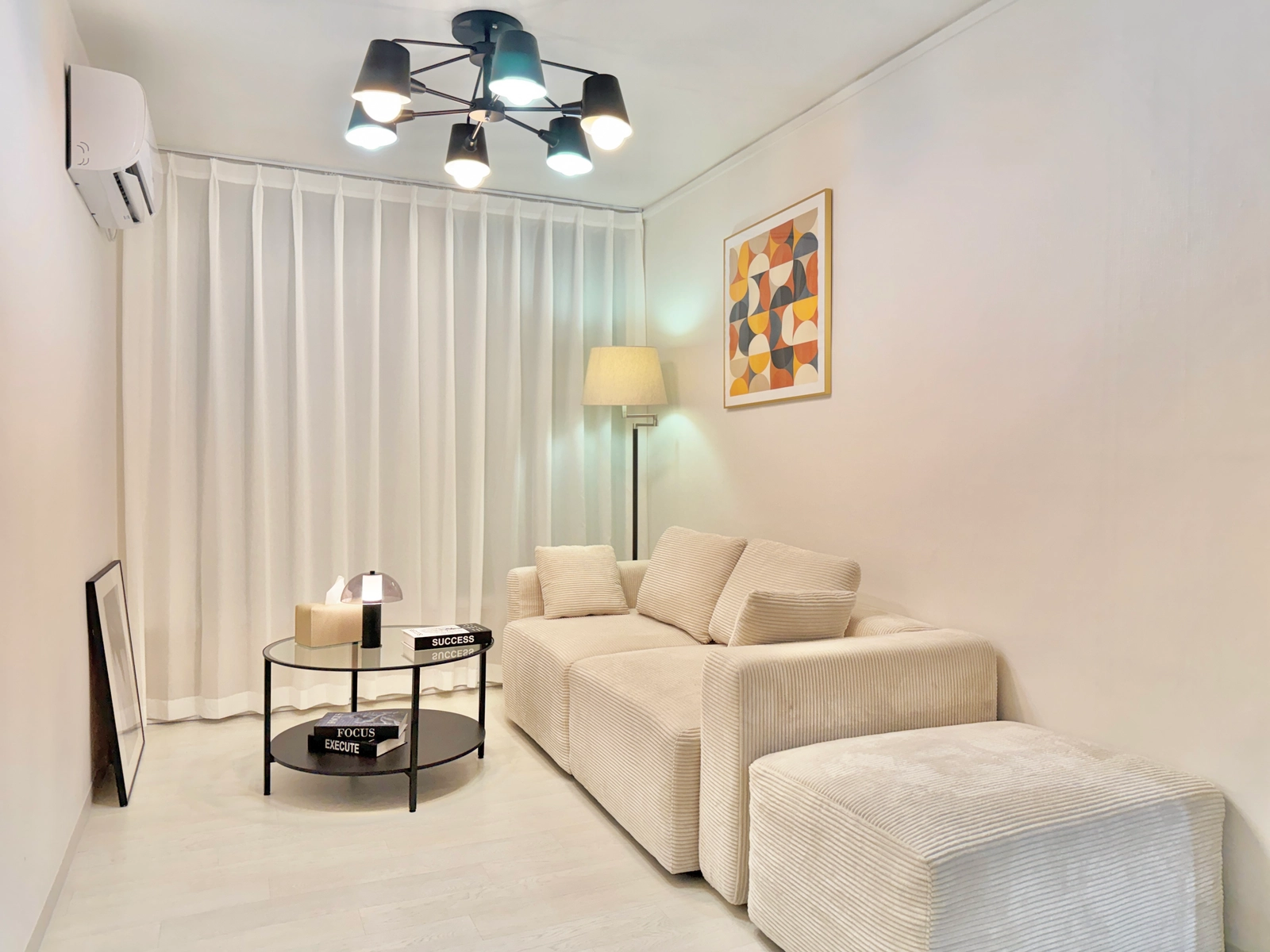 Yongsan-gu · 3-min walk to subway · Near Itaewon, Hongdae, Myeongdong · 2R 3B 9