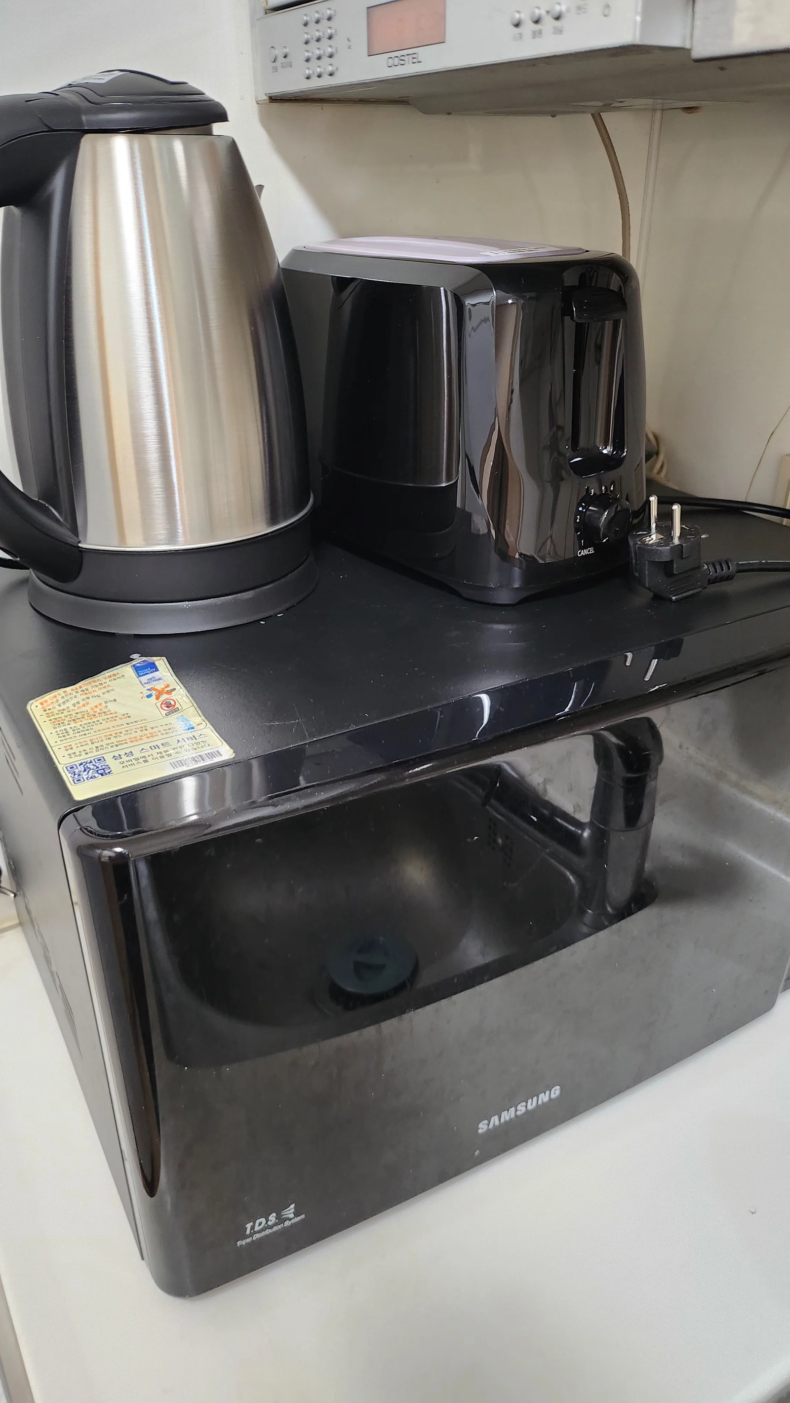 [Hot Gwanghwamun] Sleeps 7 / Four Great Gates / 30 mins anywhere in Seoul / 2 Beds, Sofa — photo 13
