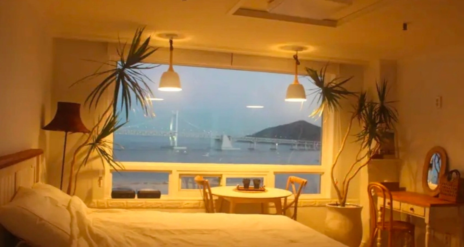Gwangan Station · Gwangalli Beach — photo 11