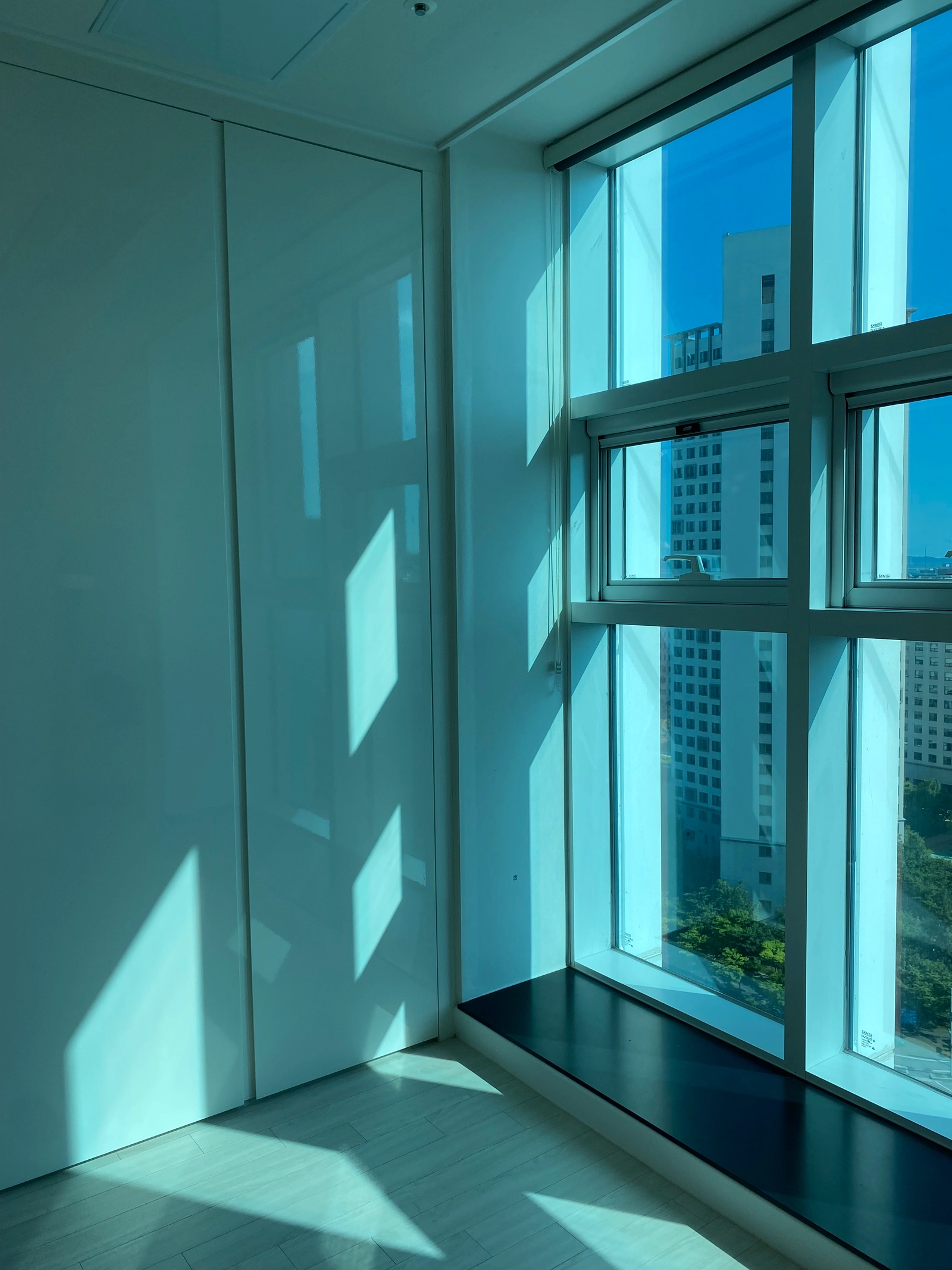 10-min walk to Technopark Station, Songhyeon A / Triple Street — photo 7