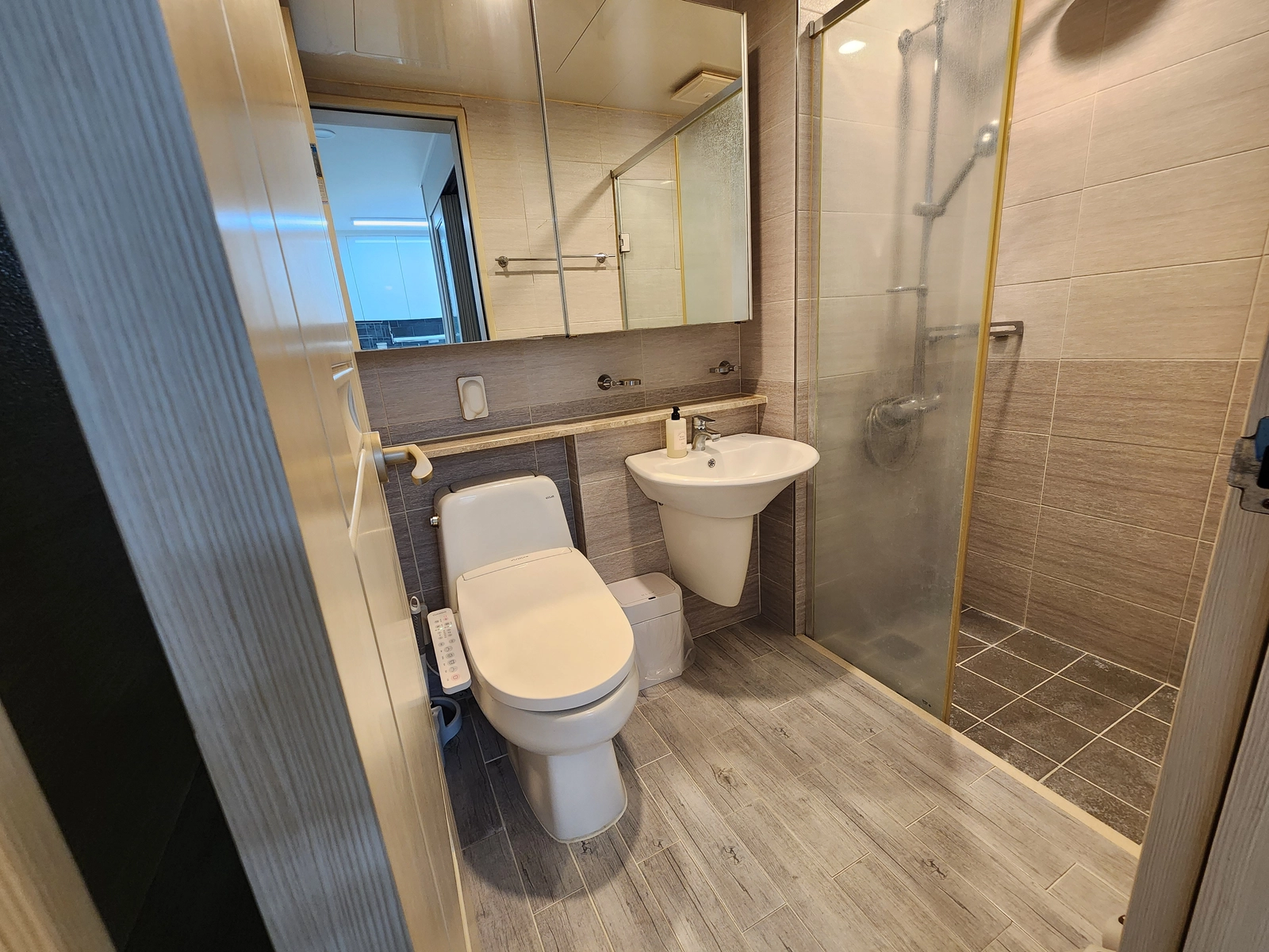 Seogwipo 🍀Olle Market🍀Fully Furnished — photo 8
