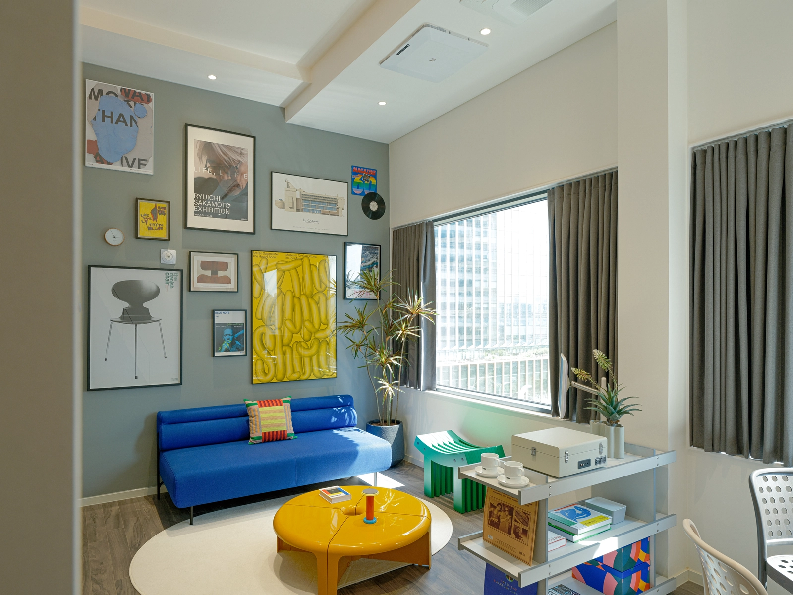 Loft officetel near Yongsan Station for 2+ guests