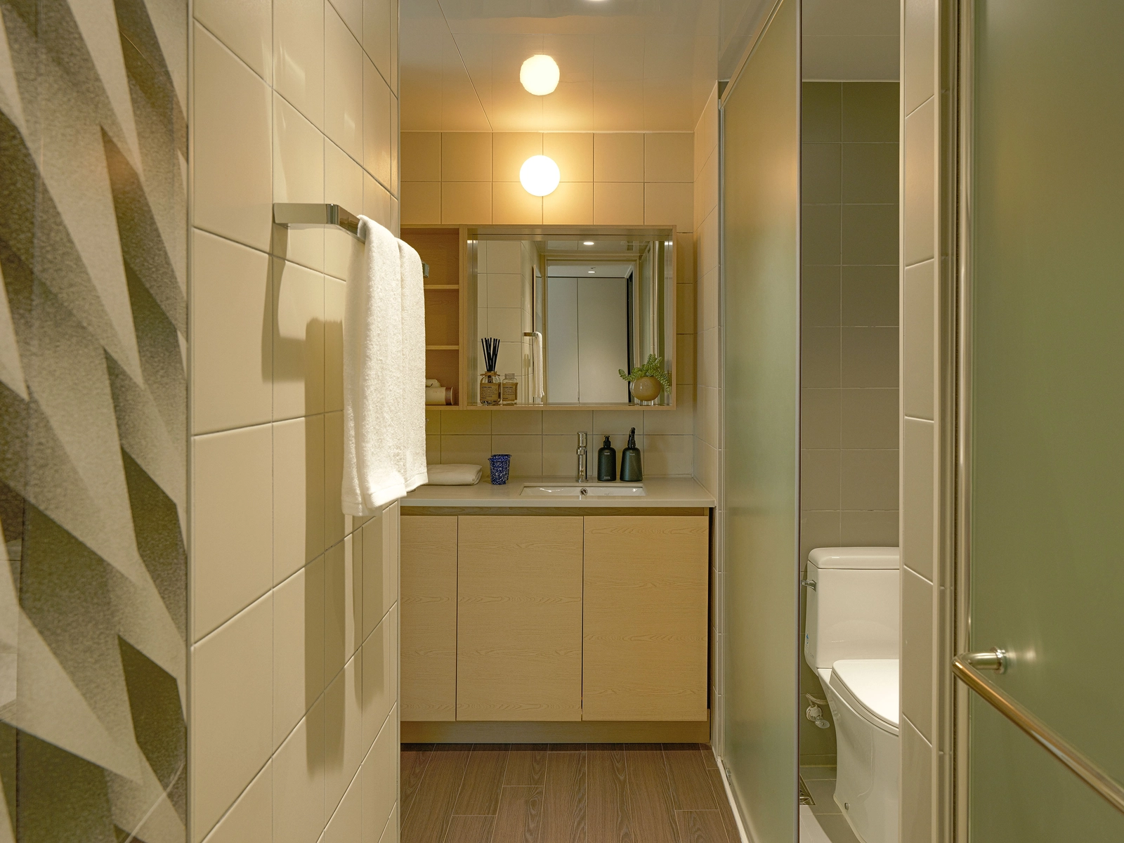 Loft officetel near Yongsan Station for 2+ guests — photo 10