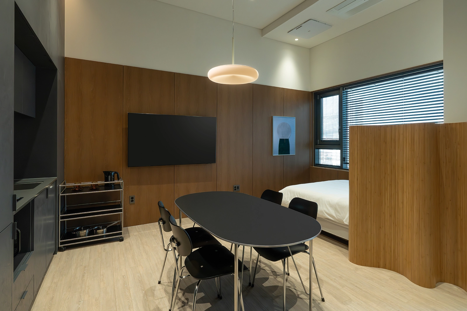 Studio apartment near Sinyongsan Station — photo 5