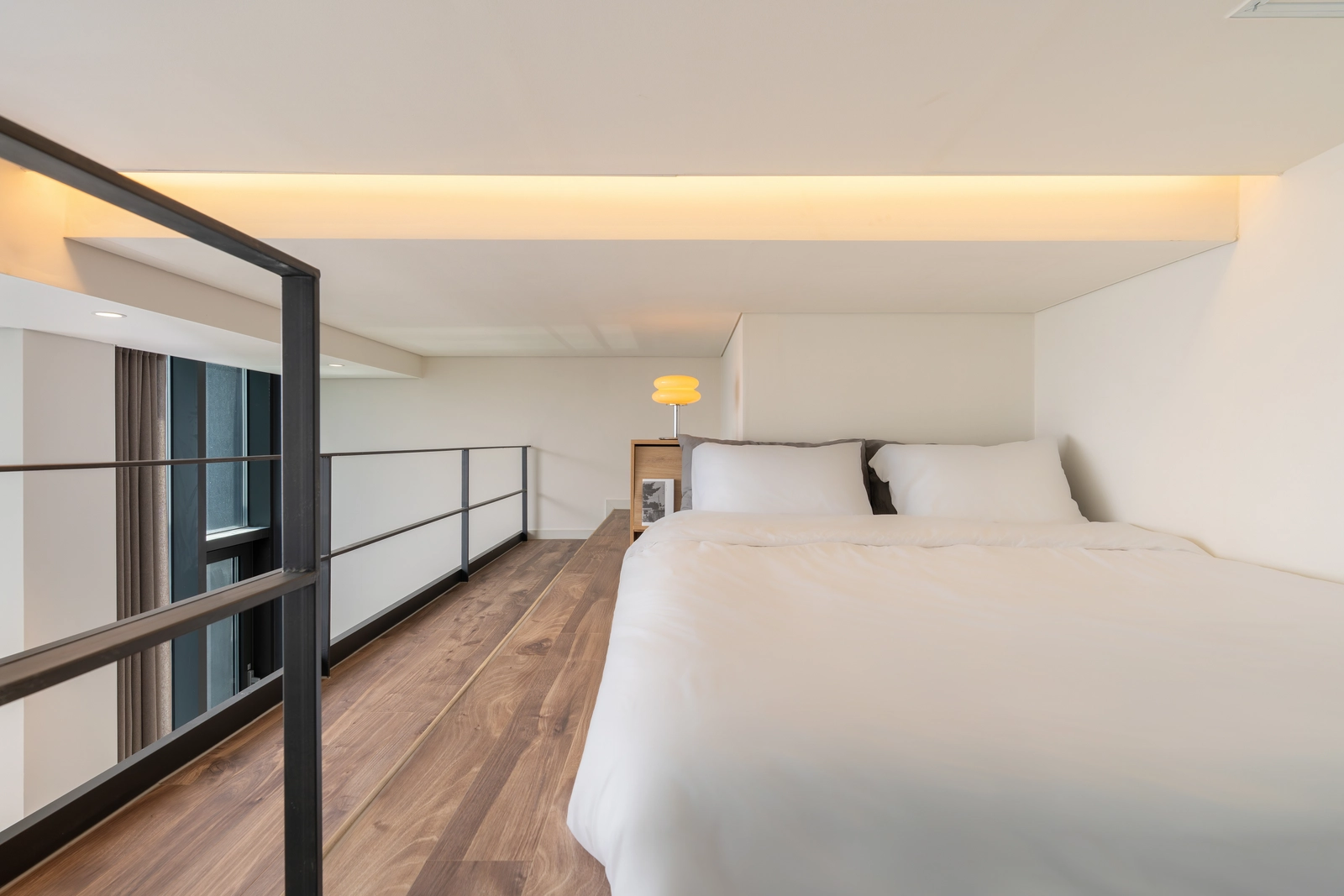 Yongsan Station Hive Loft — photo 4