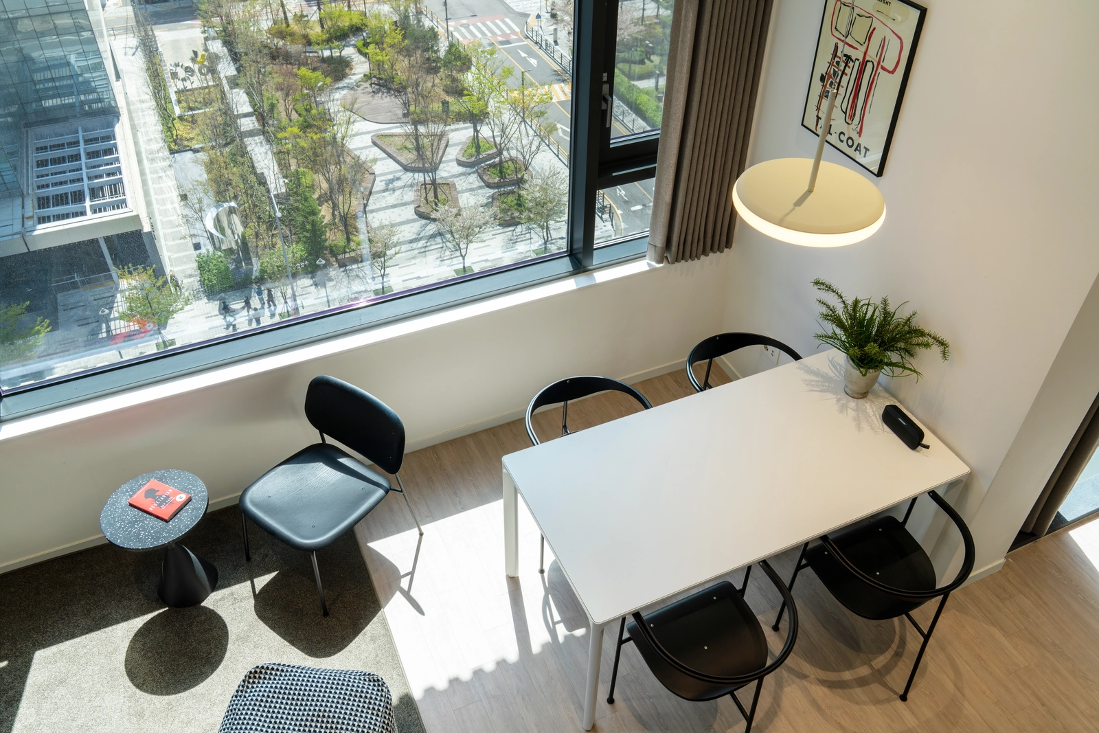 Yongsan Station Hive Loft — photo 6