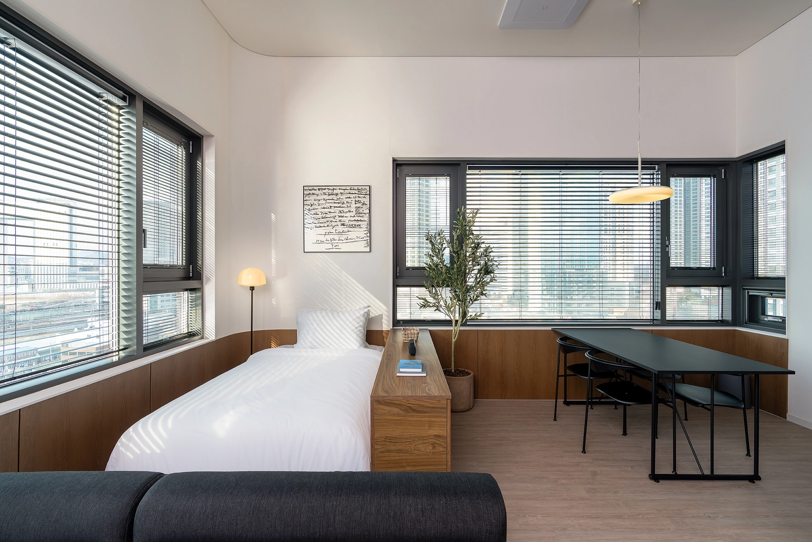 Yongsan Han River View Fully Furnished Duplex Studio