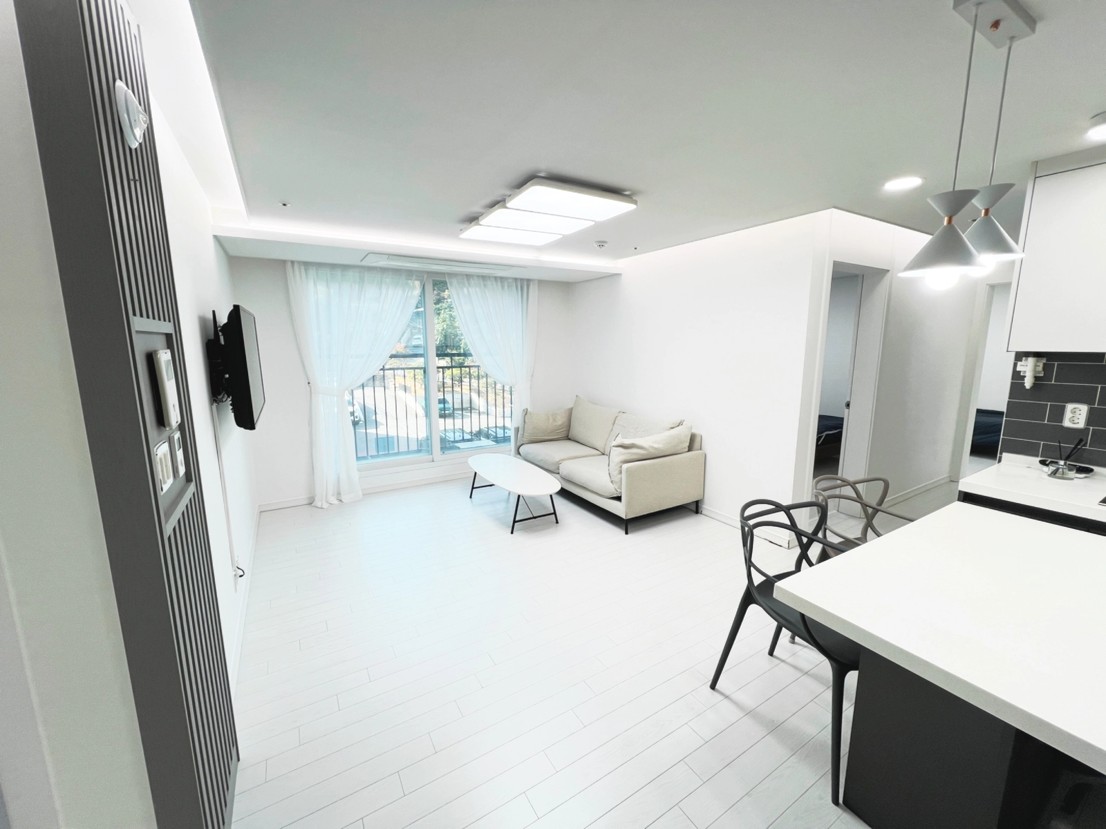 Modern 3-Room Stay in Jung-dong, Suwon