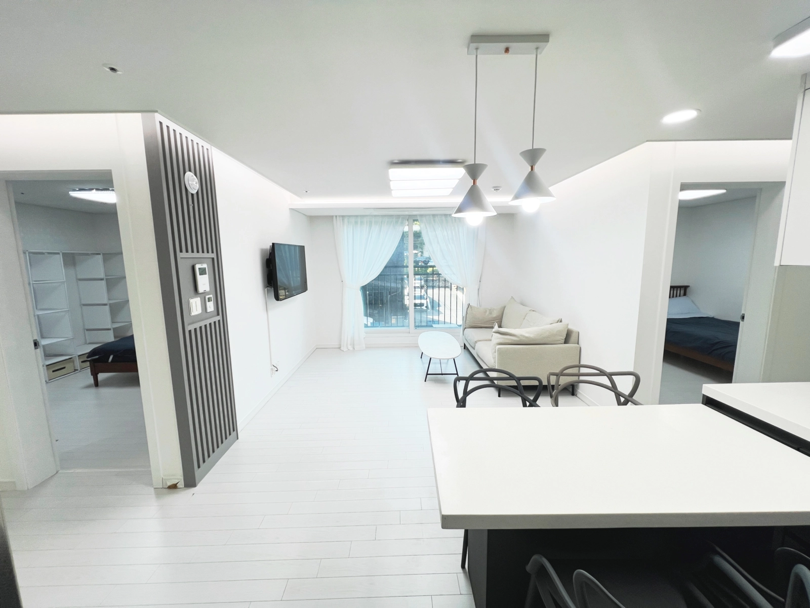 Modern 3-Room Stay in Jung-dong, Suwon — photo 13