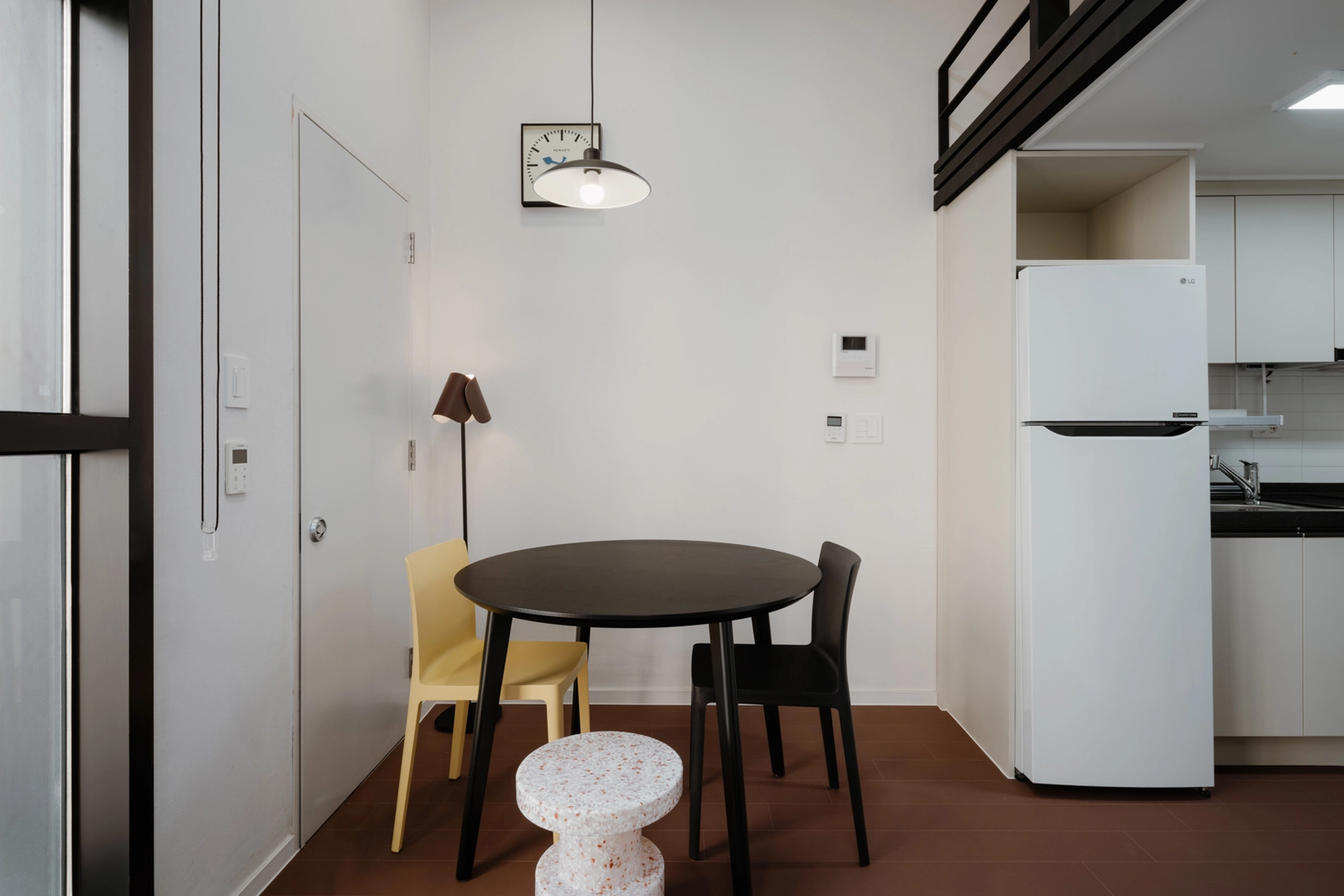 Sindang Fully Furnished Studio for 3 — photo 2