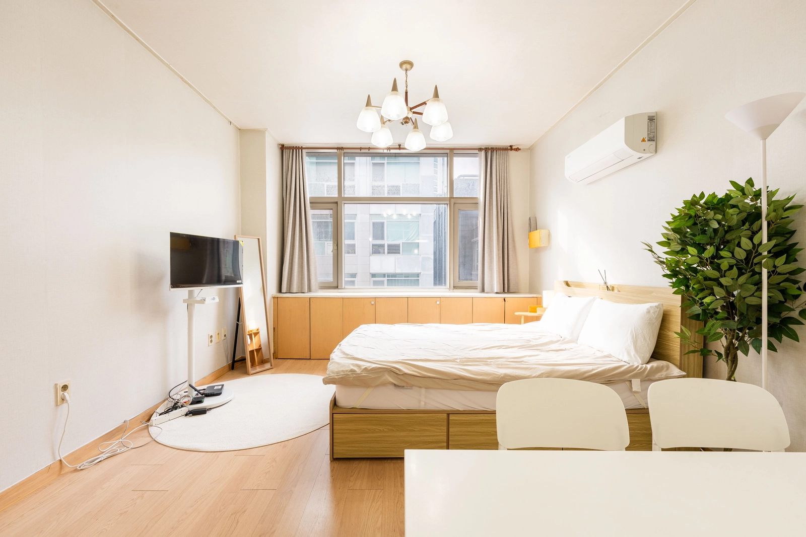 Migeum Station access / Sleeps 4 / Parking / Cozy duplex — photo 2