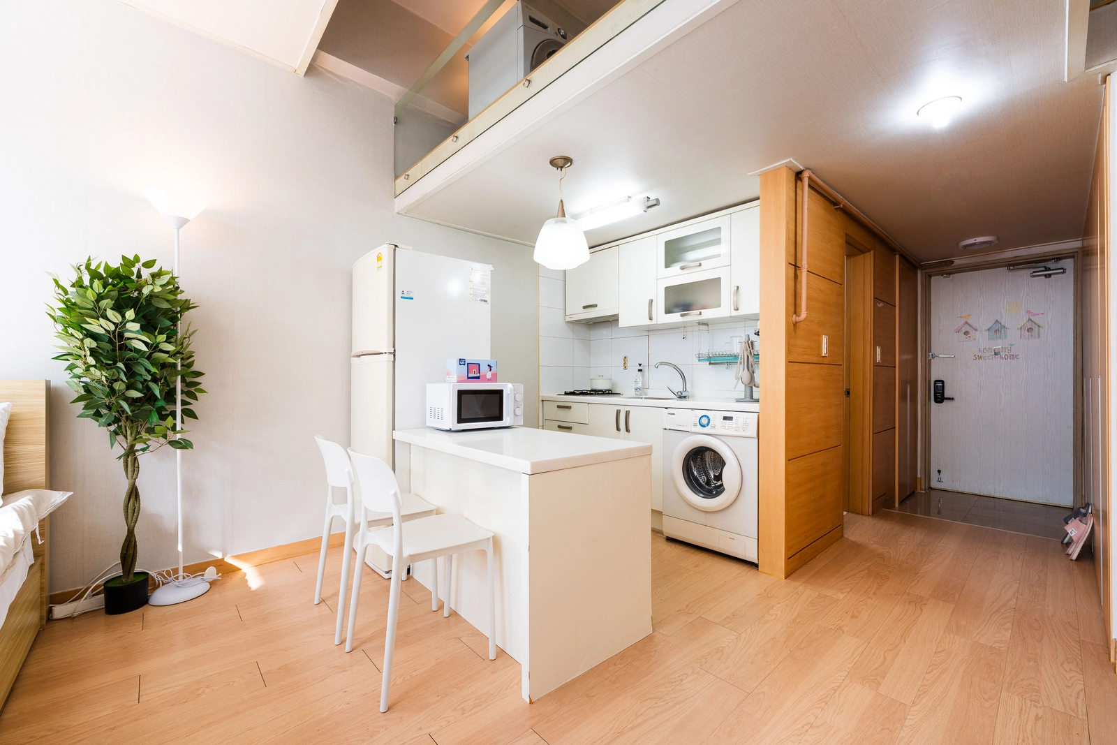 Migeum Station access / Sleeps 4 / Parking / Cozy duplex — photo 5