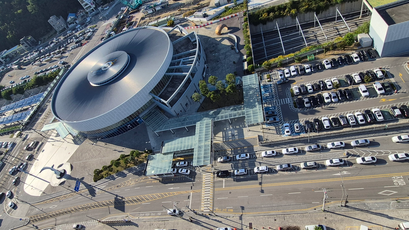 Gyeongnam Honorsville by Gangneung KTX Station — photo 12